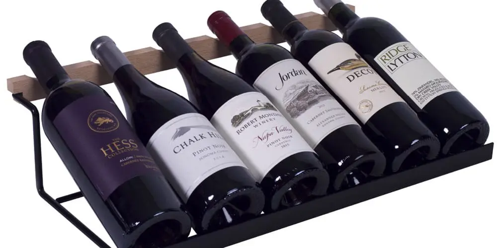 REMOVABLE WINE DISPLAY RACK