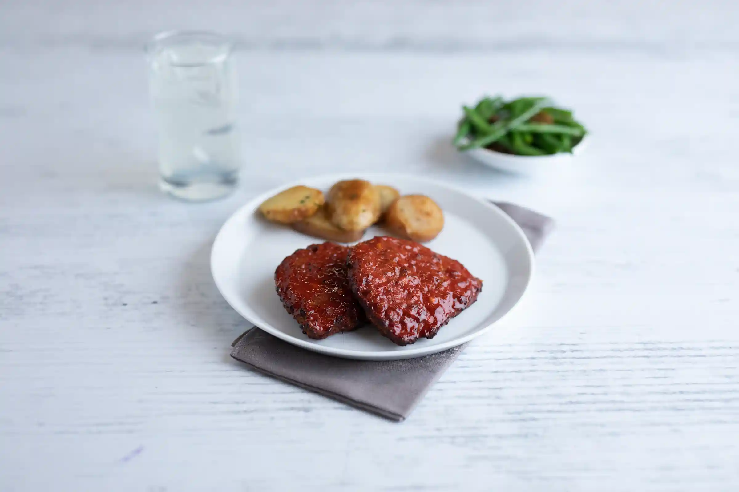 AdvancePierre™ Fully Cooked Beef with Bell Pepper and Spices Meatloaf Slice, 3 oz._image_1