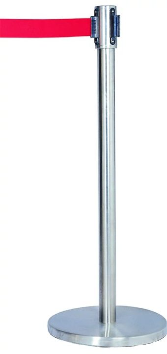 Stainless steel in mirror finish barrier with 200 cm retractable black belt 94 cm tall