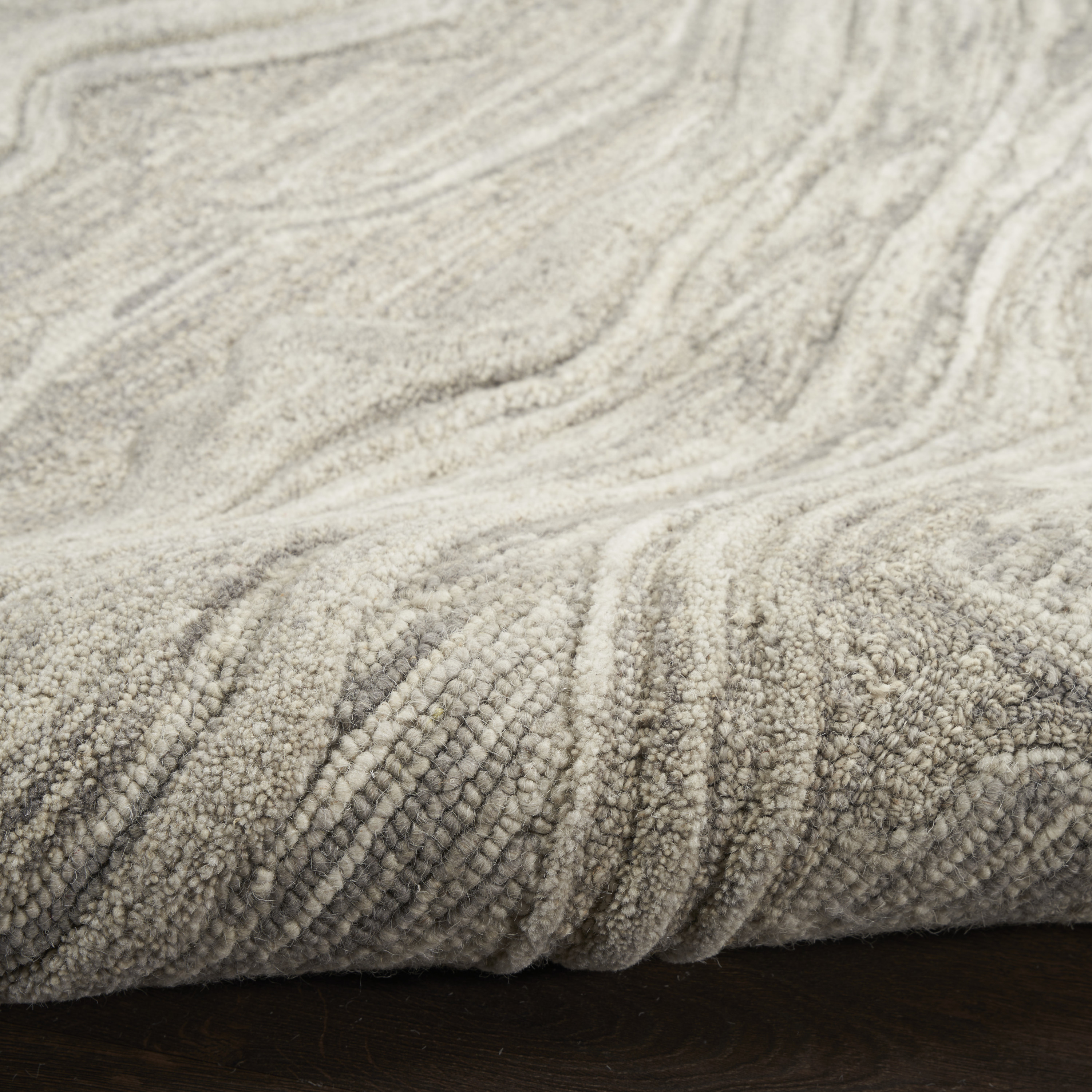 Nourison Graceful 3'9" x 5'9" Grey Modern Indoor Rug