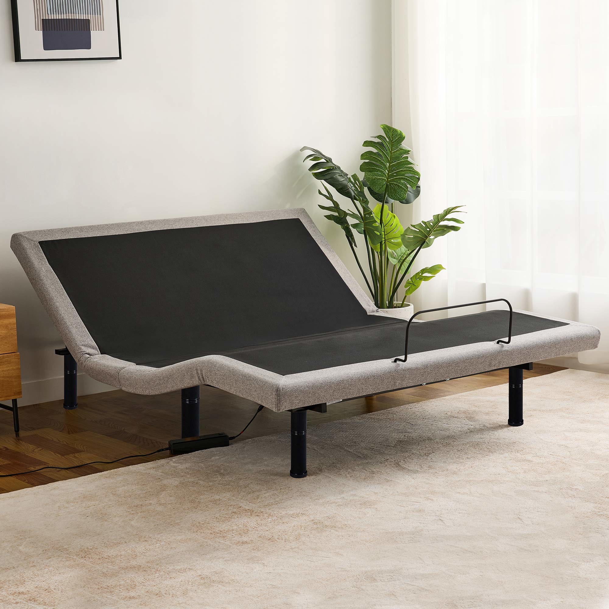 Lifestyle image of the Mlily Irecover Adjustable Base from Forty Winks