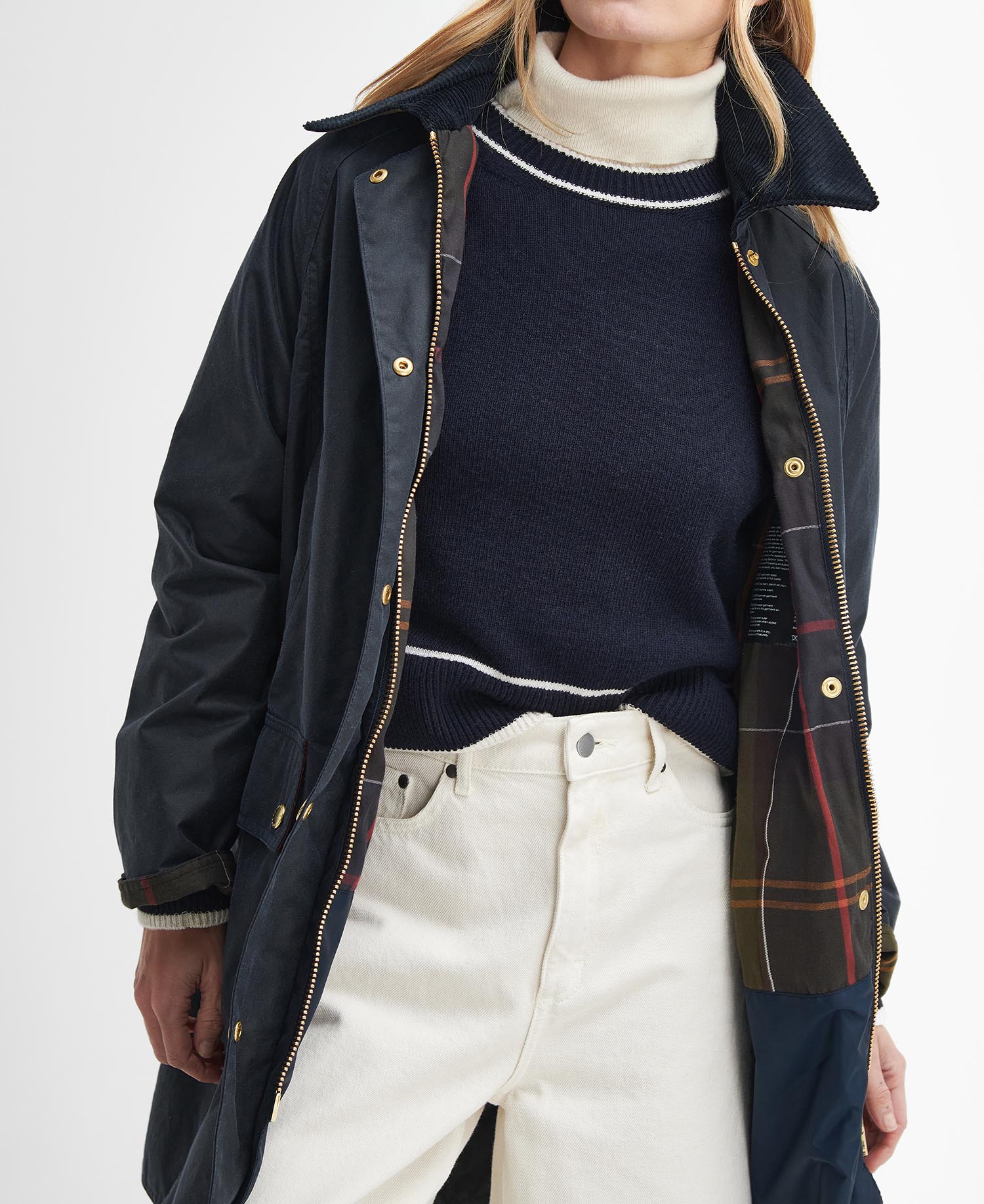 Long Beadnell Waxed Jacket image number 4