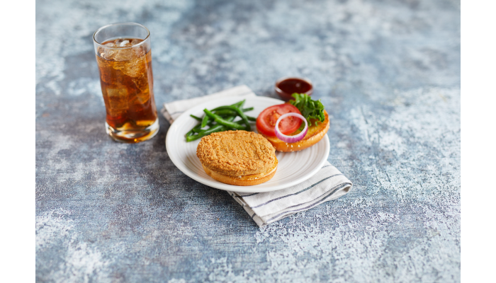 Tyson® Fully Cooked Whole Grain Breaded Chicken Patties, CN, 3.29 oz._image_1