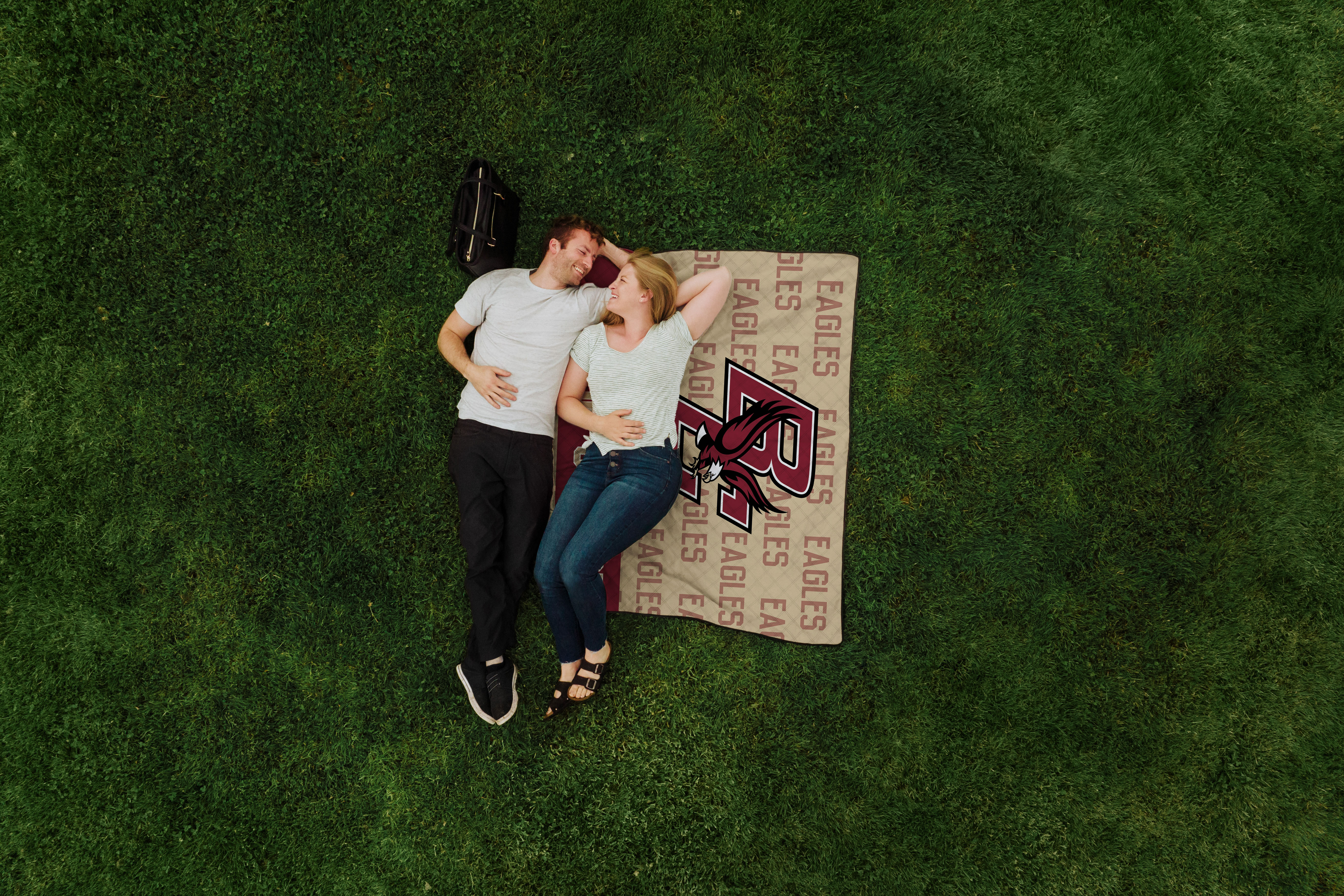 Boston College Eagles - Impresa Picnic Blanket