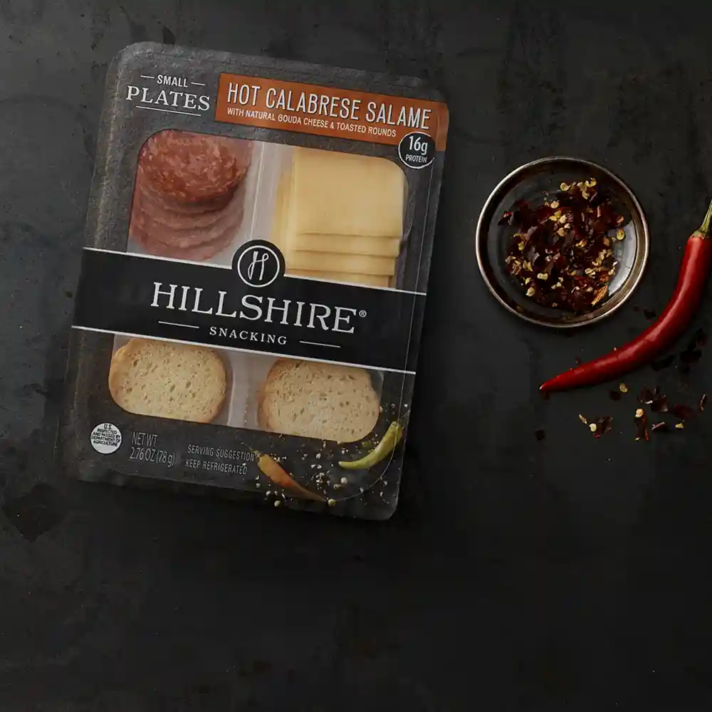 Hillshire® Snacking Small Plates, Hot Calabrese Salame Deli Lunch Meat with Gouda Cheese, 2.76 oz