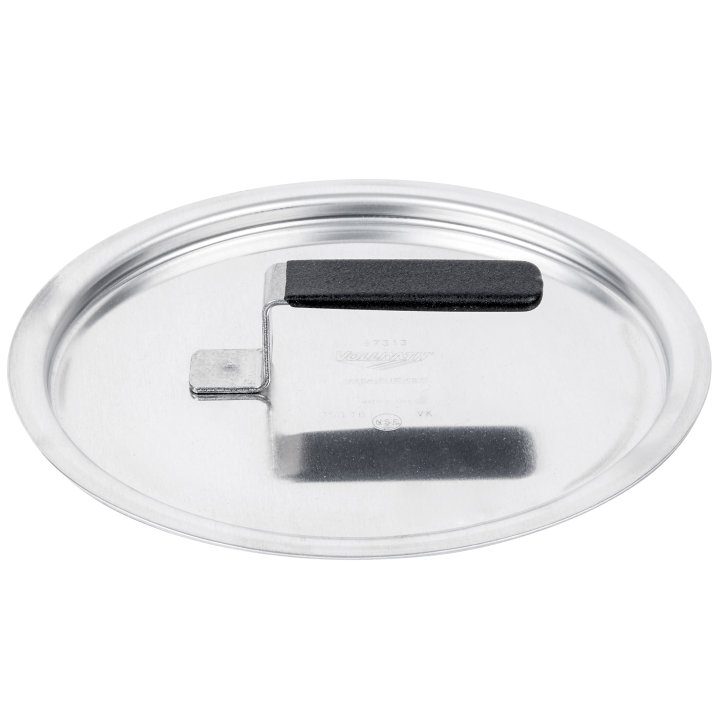 9 3/16-inch Wear-Ever® flat aluminum cover with dipped handle