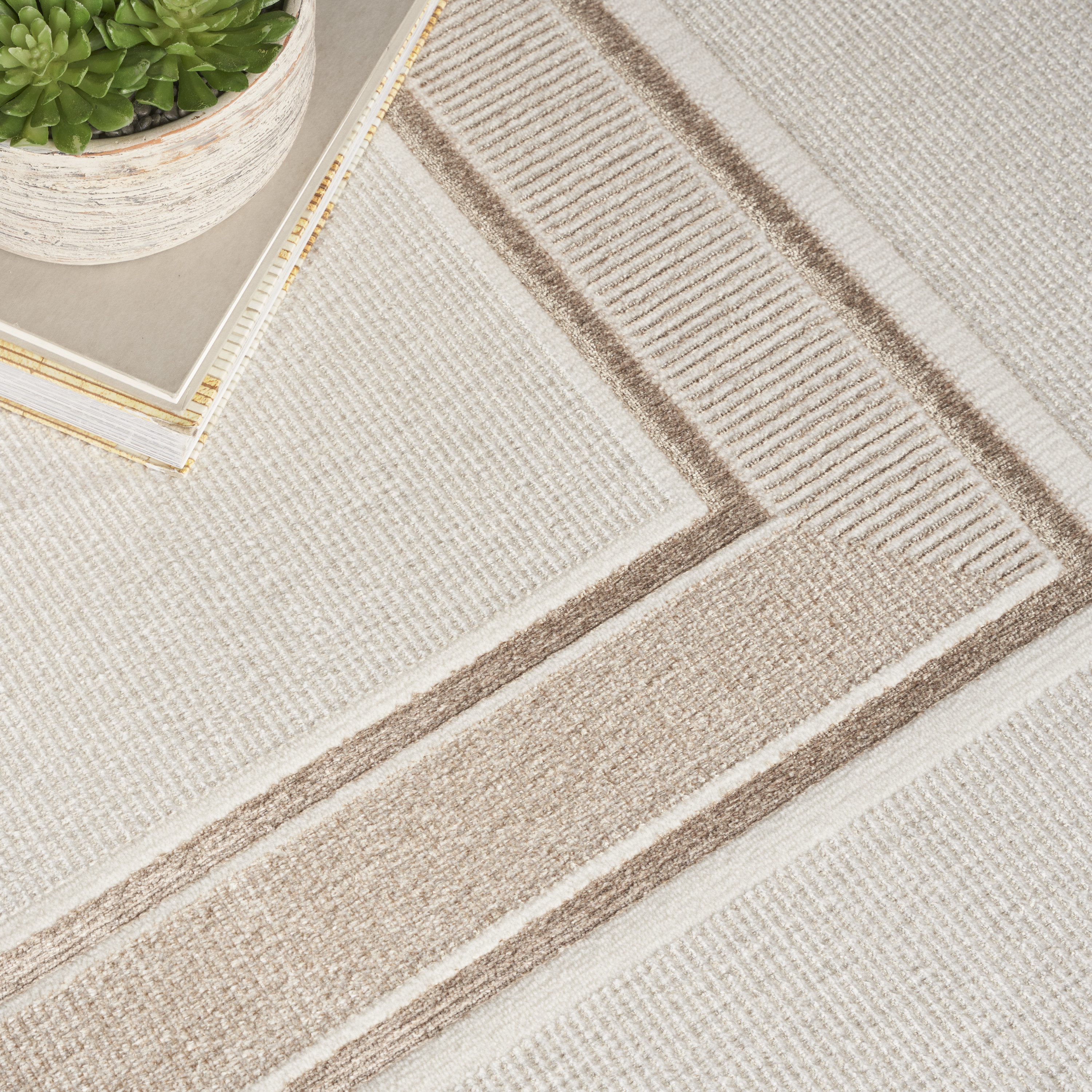 Nourison Glitz 7'10" x 9'10" Ivory Cream Contemporary Indoor Rug