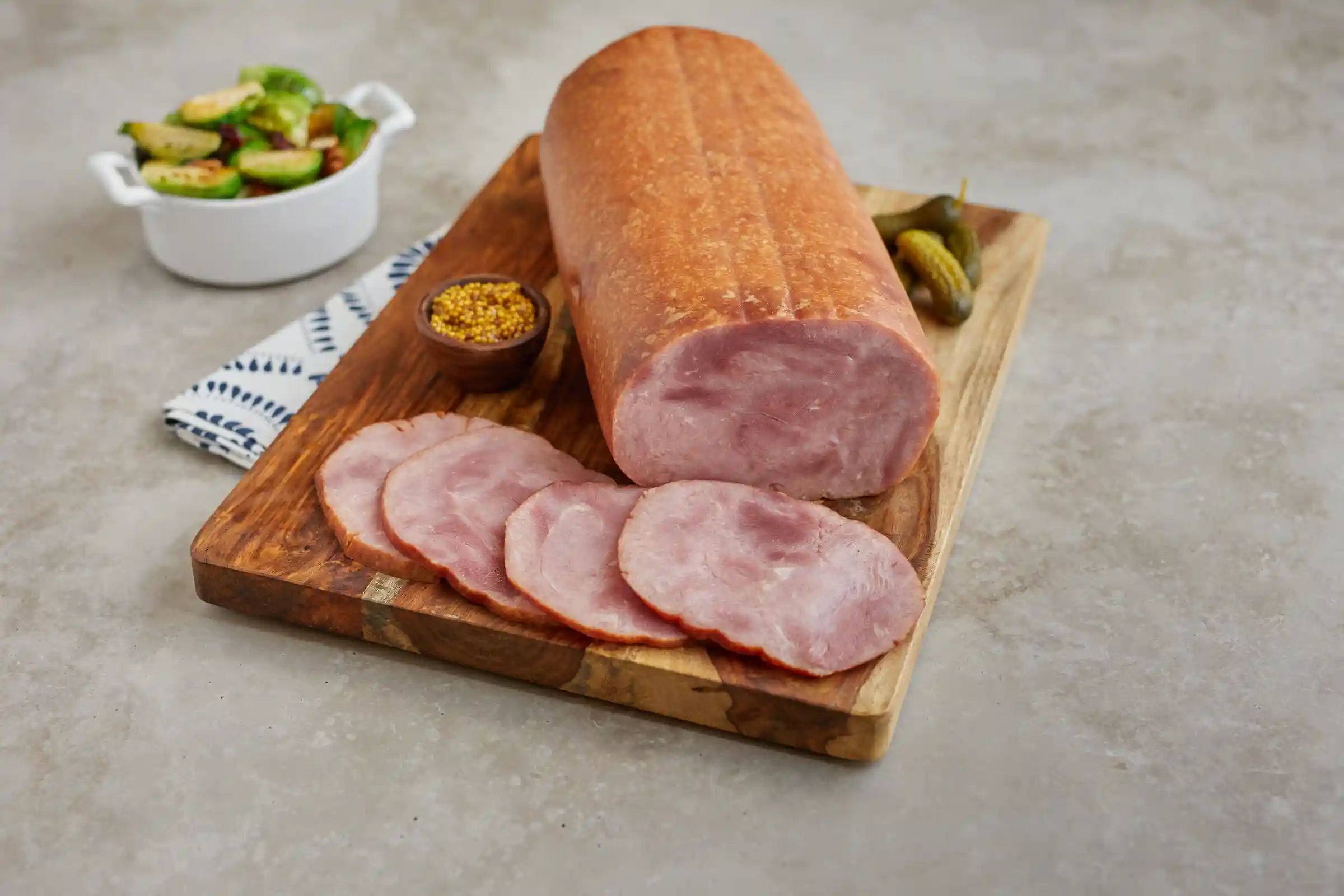 Briar Street Market® Fully Cooked Boneless Smoked Ham & Water Product 35% of Weight is AI https://images.salsify.com/image/upload/s--2NBNKOc4--/q_25/xgz7tef8pkjndiquyipw.webp