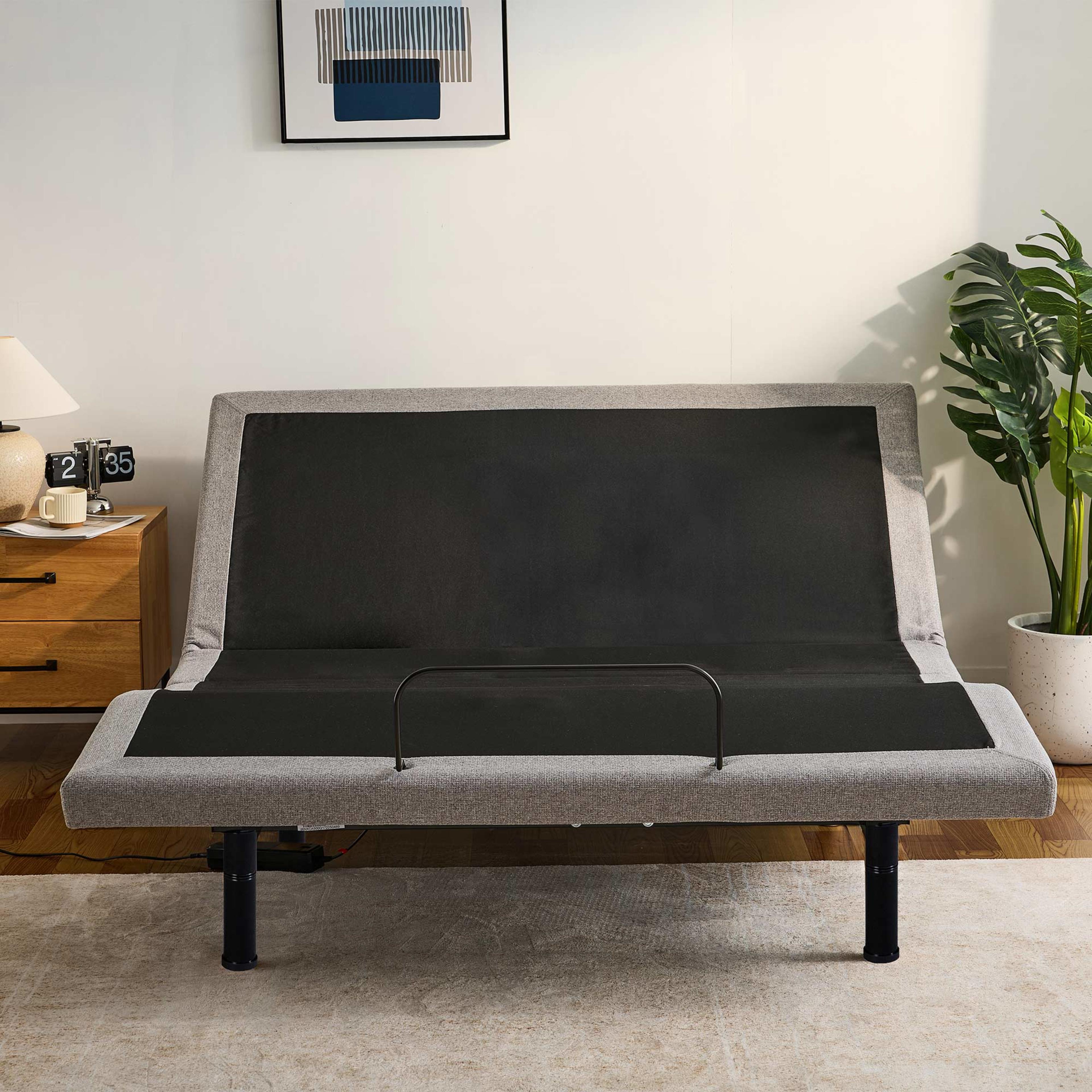 Lifestyle image of the  Mlily Irecover Adjustable Base from Forty Winks