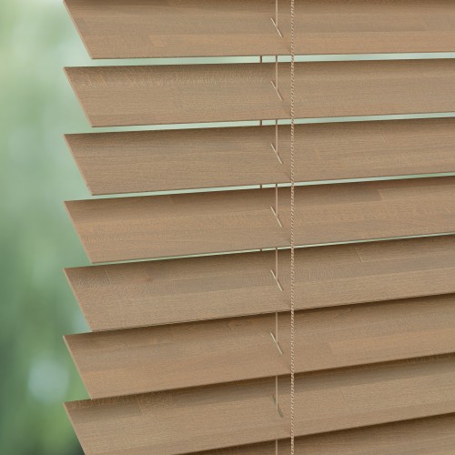 Robust 8358 Wood Venetians