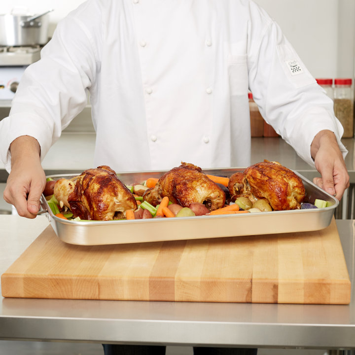 9-quart Wear-Ever® aluminum bake and roast pan in natural finish