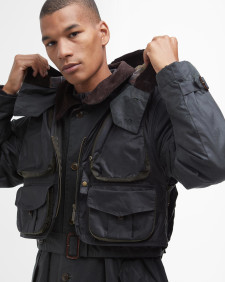 Barbour x TO KI TO Gewachster Reitmantel 