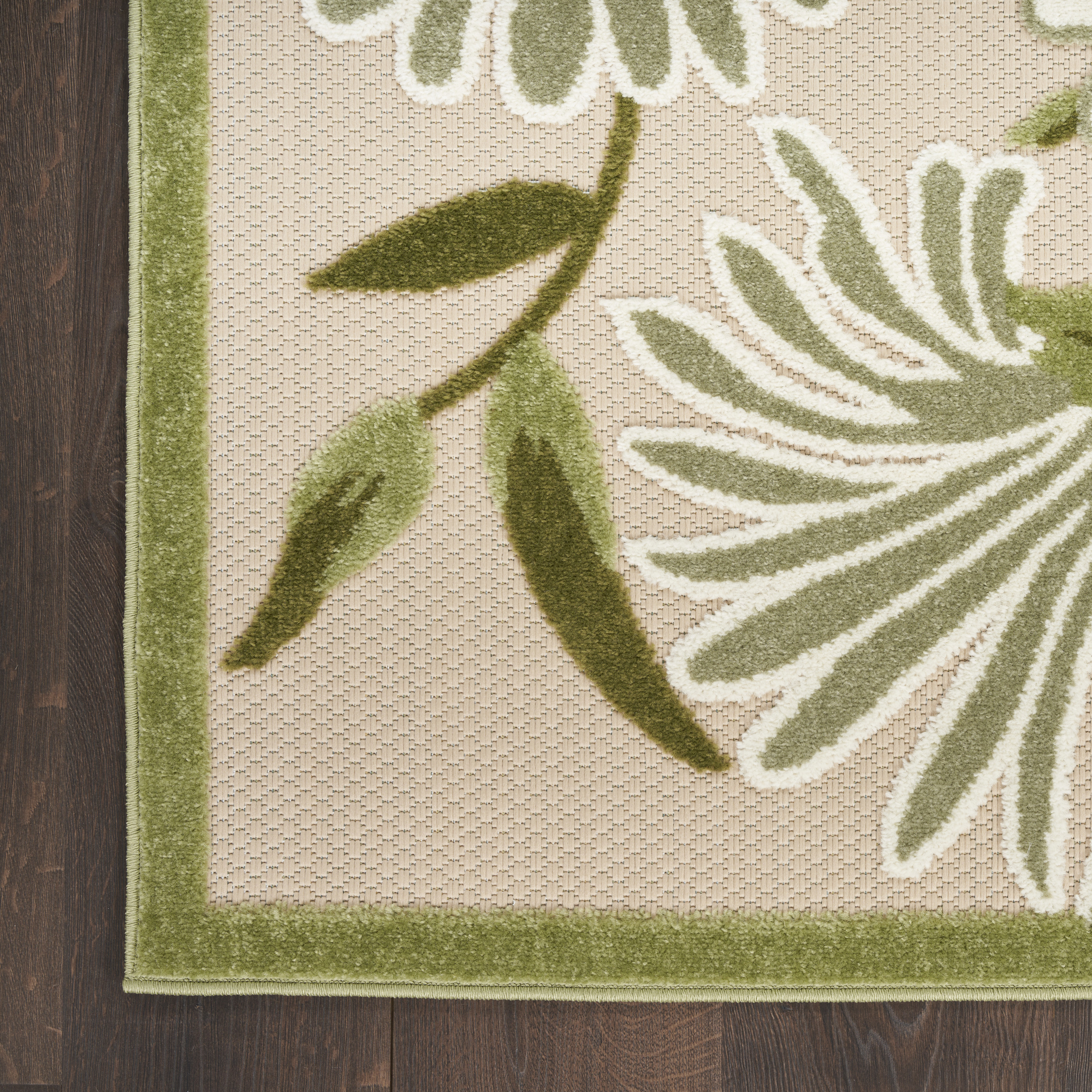 Nourison Aloha 6' x 9' Ivory Green Outdoor Rug
