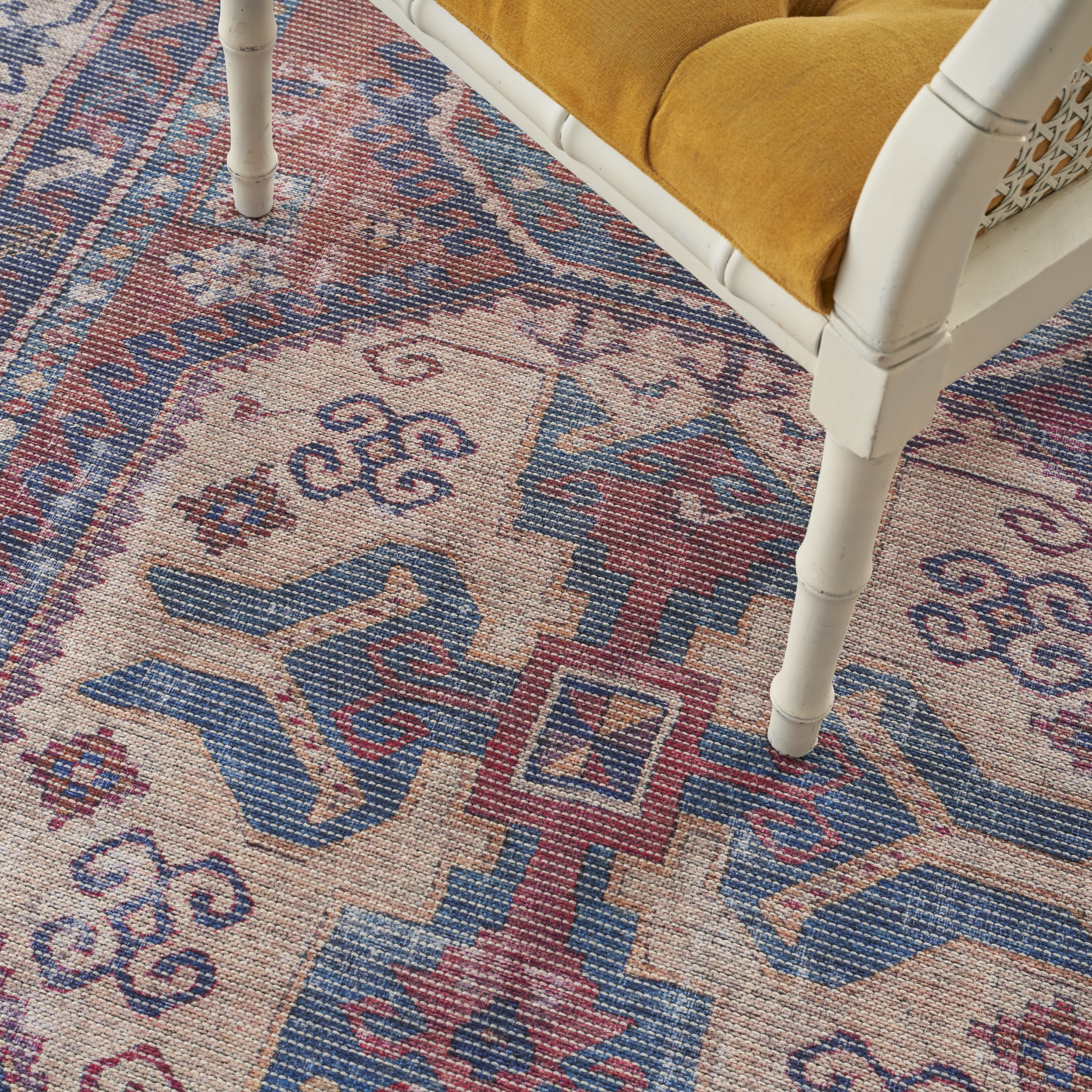 Nourison New Concept Washables 4' x 6' Red Navy Vintage Indoor Rug