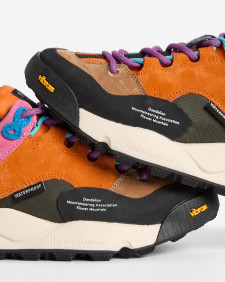 Barbour x Flower Mountain Back Country Uni Trainers Pink Khaki