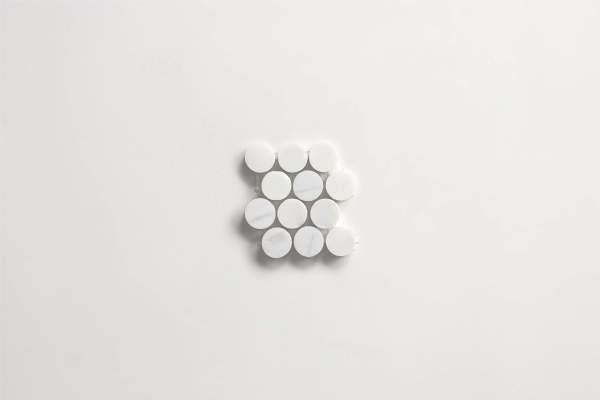 clé white dolomite | penny rounds mosaic sheet 