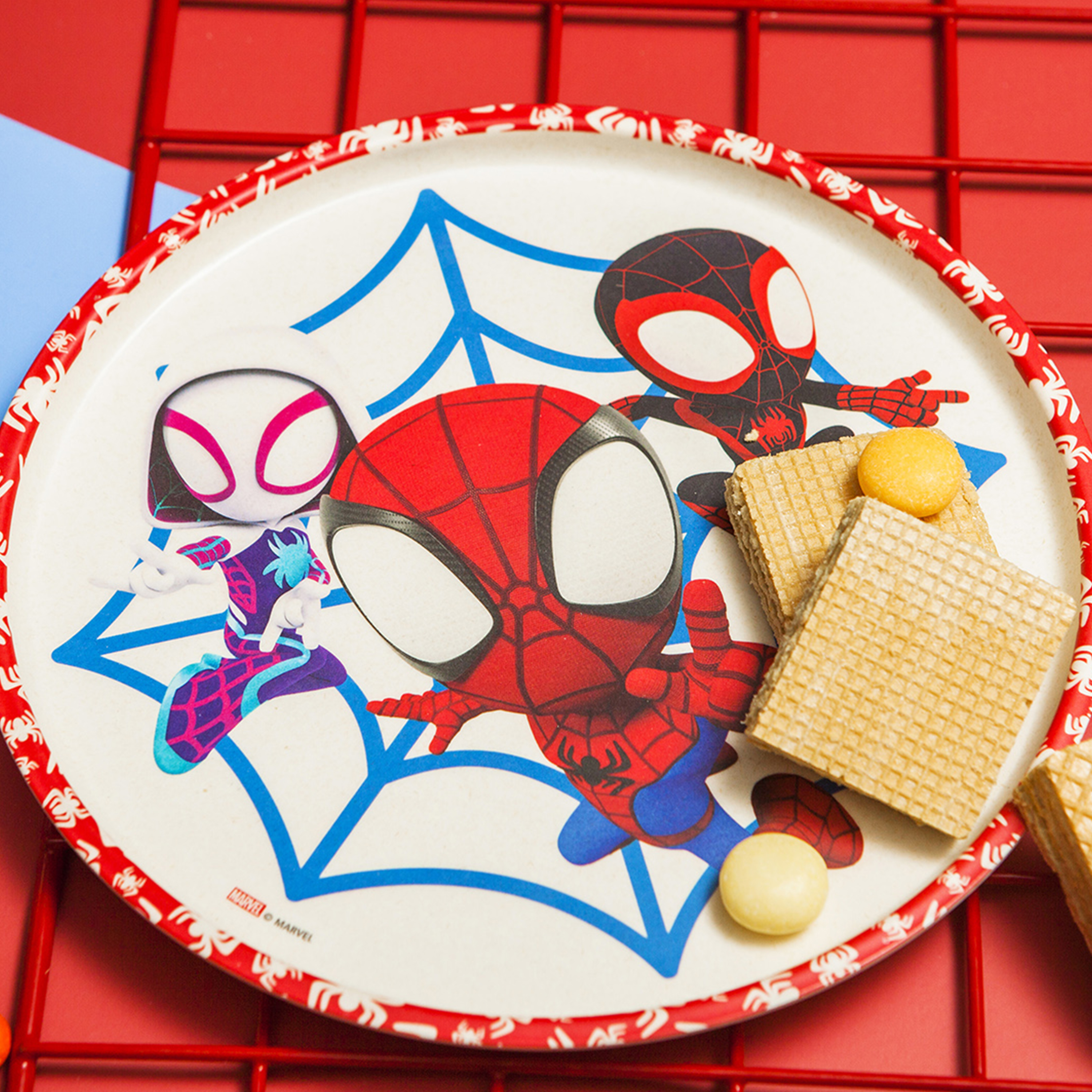 Spider-Man and His Amazing Friends Kids 3-piece Dinnerware Set, Spider-Friends, 3-piece set slideshow image 5