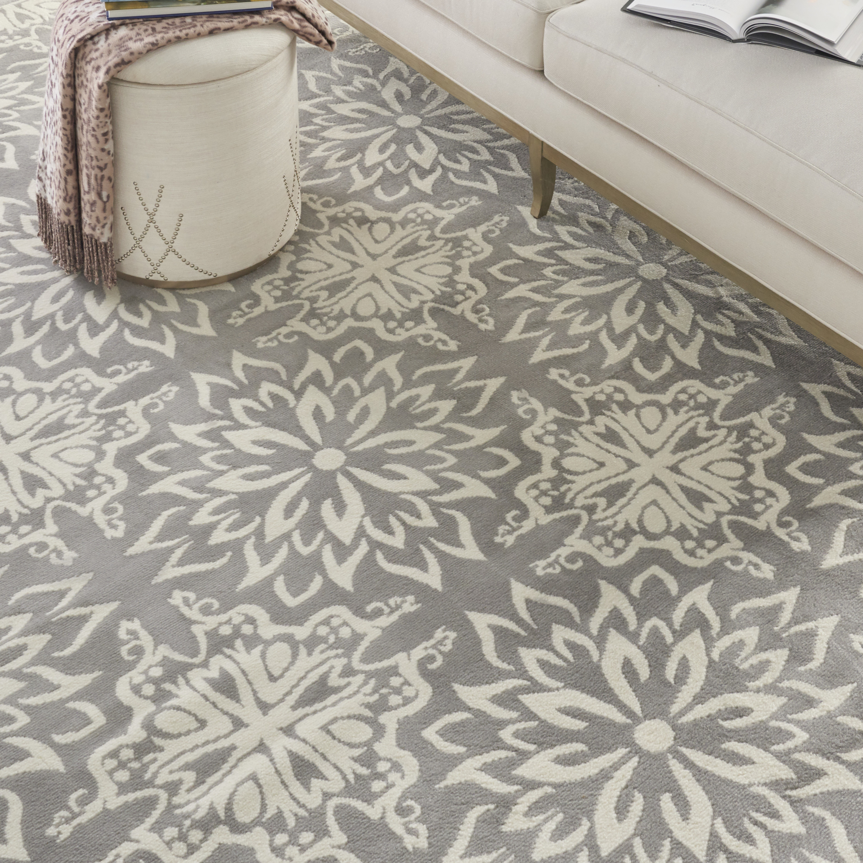 Nourison Jubilant 7' x 10' Ivory Grey Farmhouse Indoor Rug
