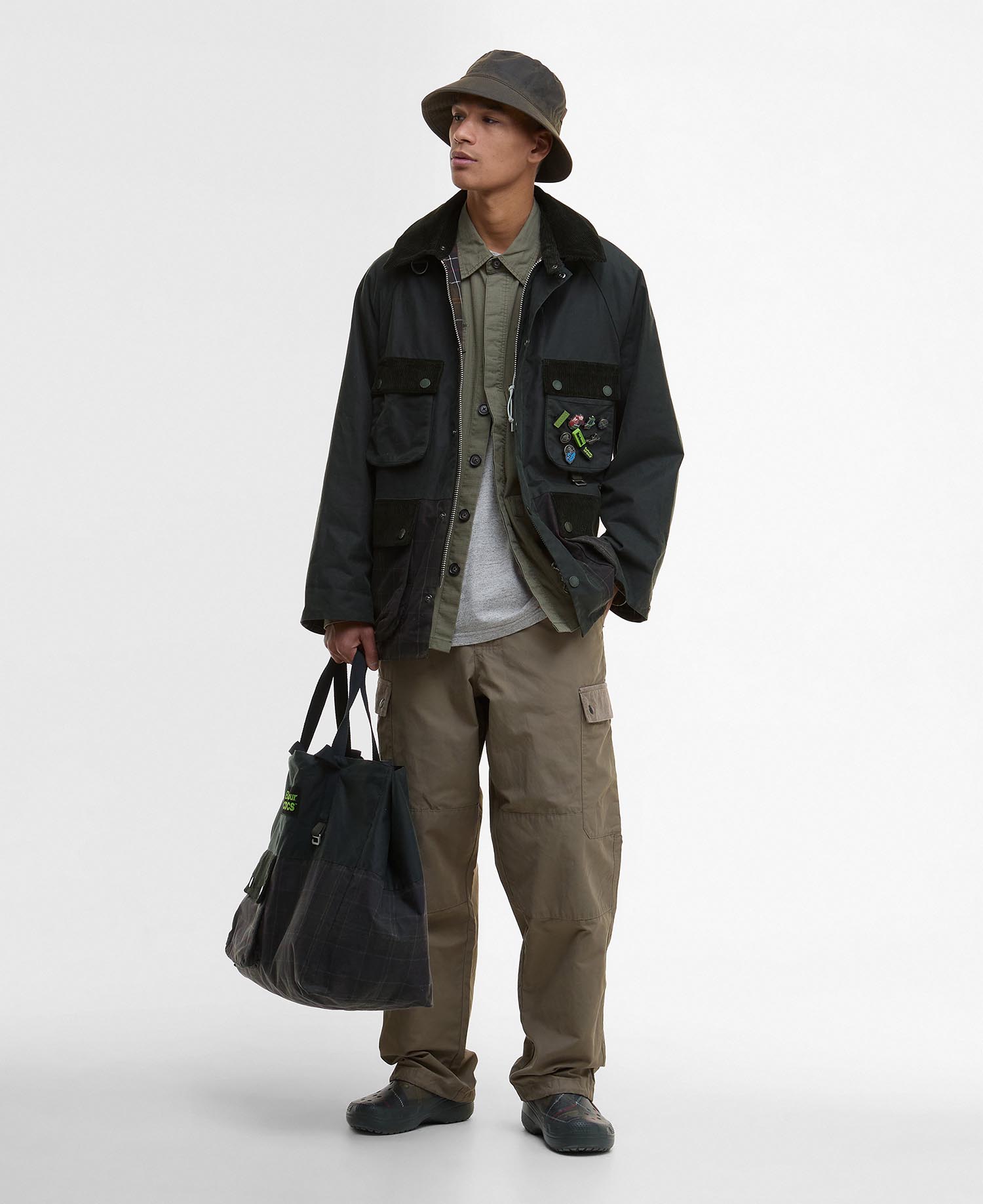 Giacca cerata Bedale oversize Barbour x Crocs image number 1