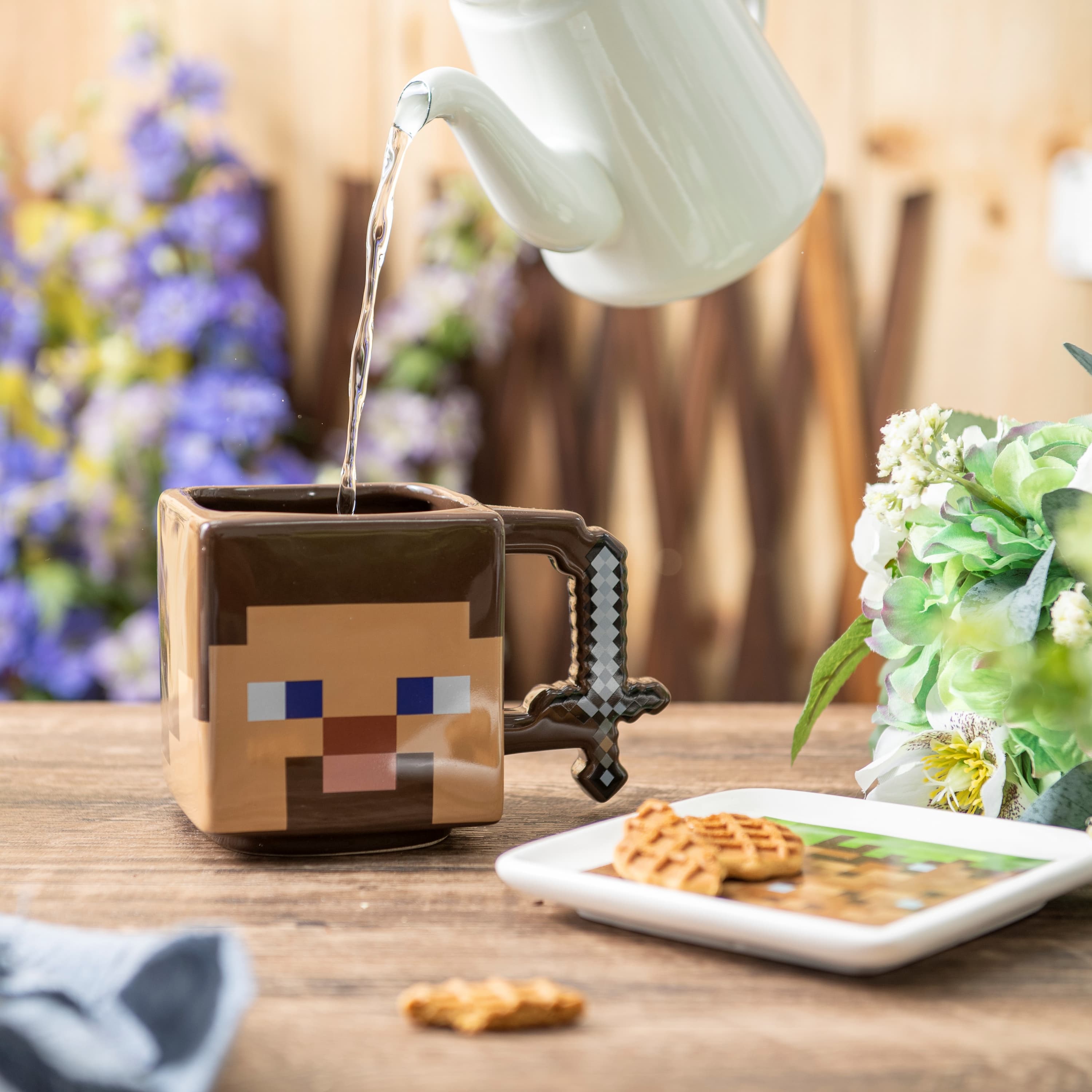 Minecraft Ceramic Plate and Mug Set, Creeper, 2-piece set slideshow image 7