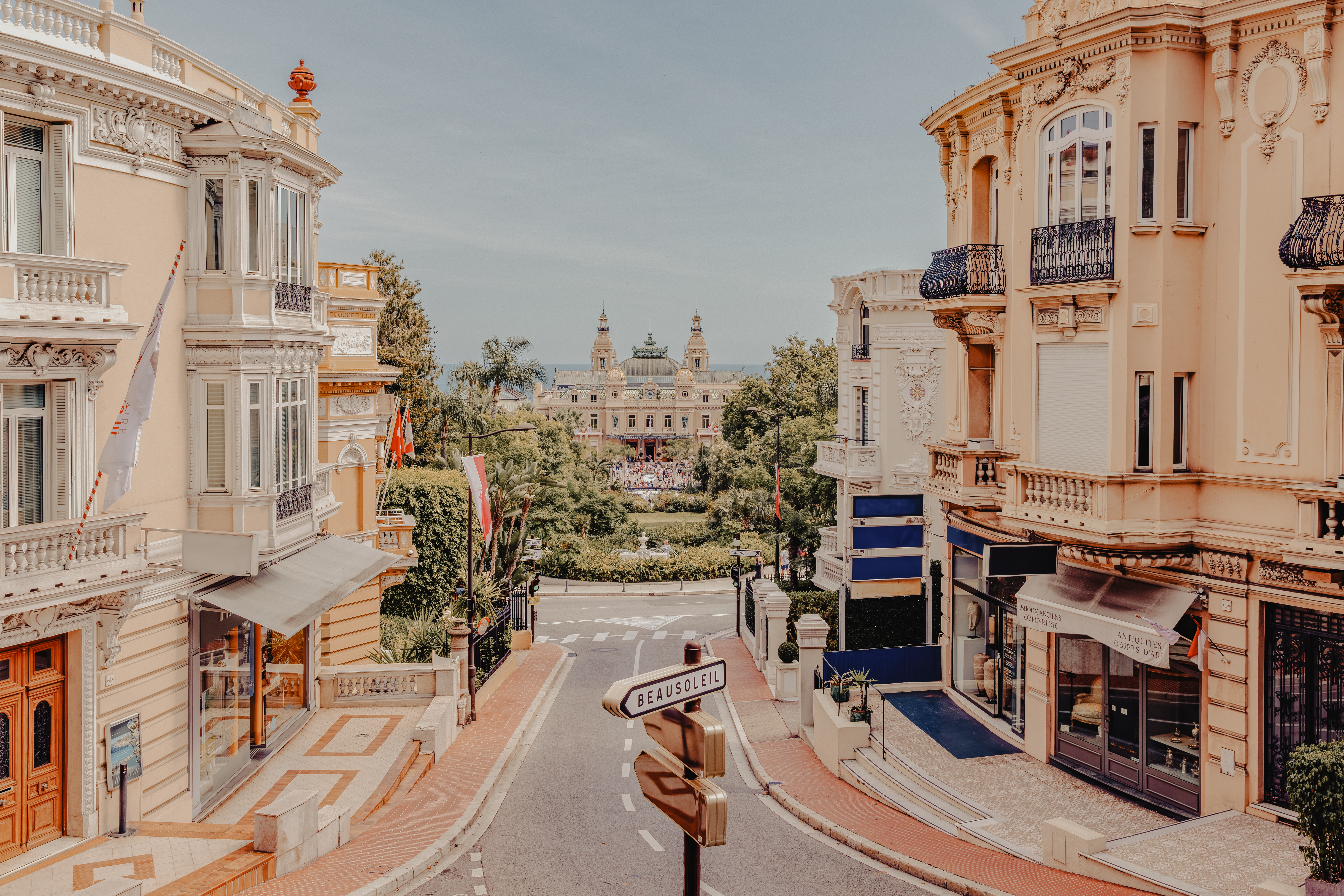 Barcelona → Civitavecchia (Rome) (14 nights)
