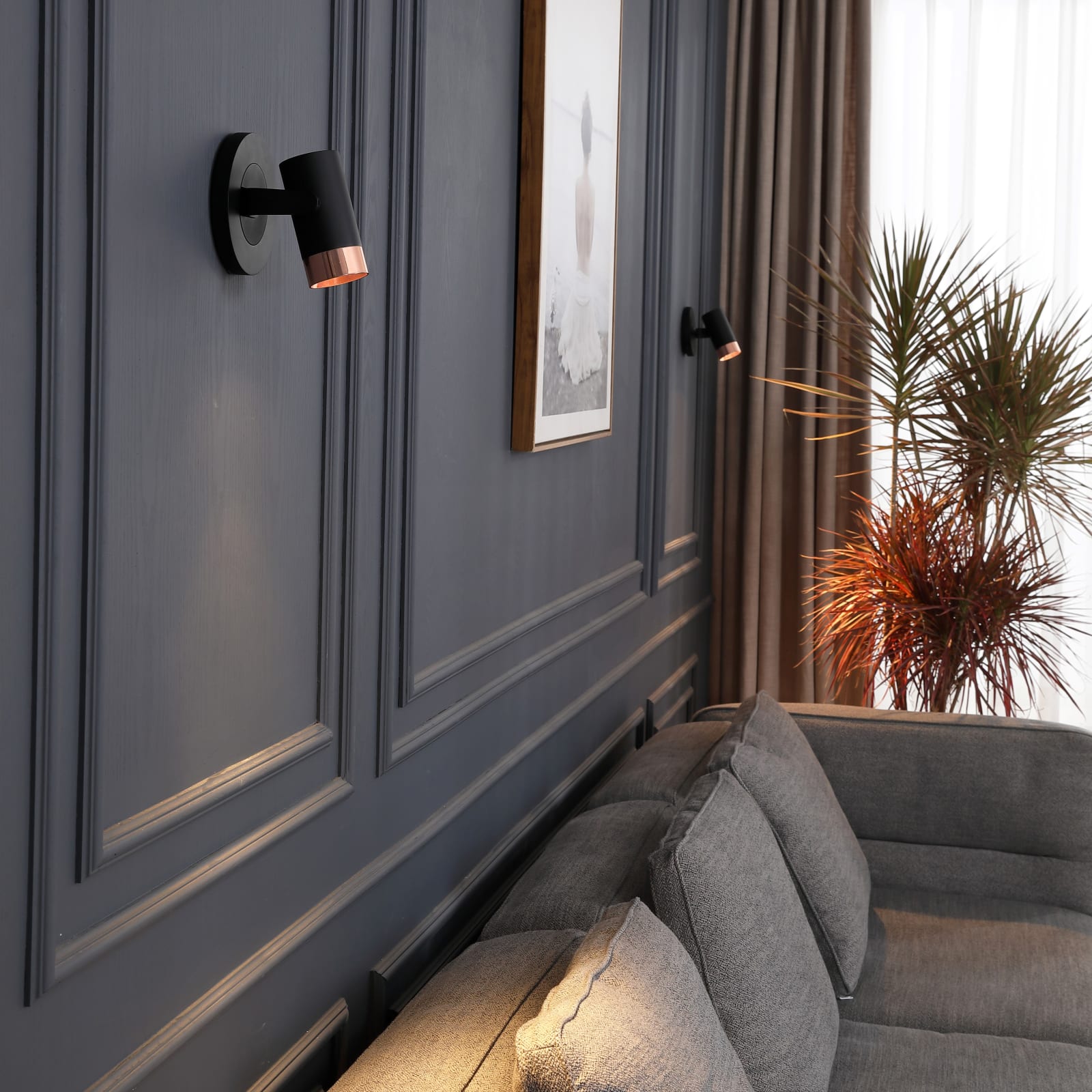 Ziv ZIV LED Wide Arm Spotlight — installation 1