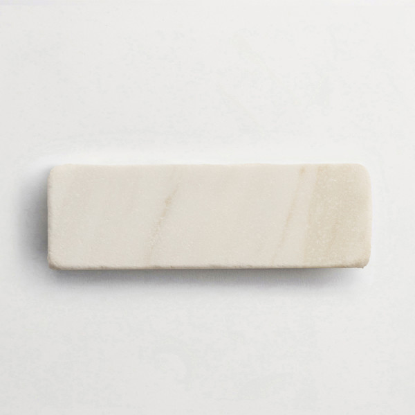 lapidary: girata | baguette | calacatta gold | tumbled 