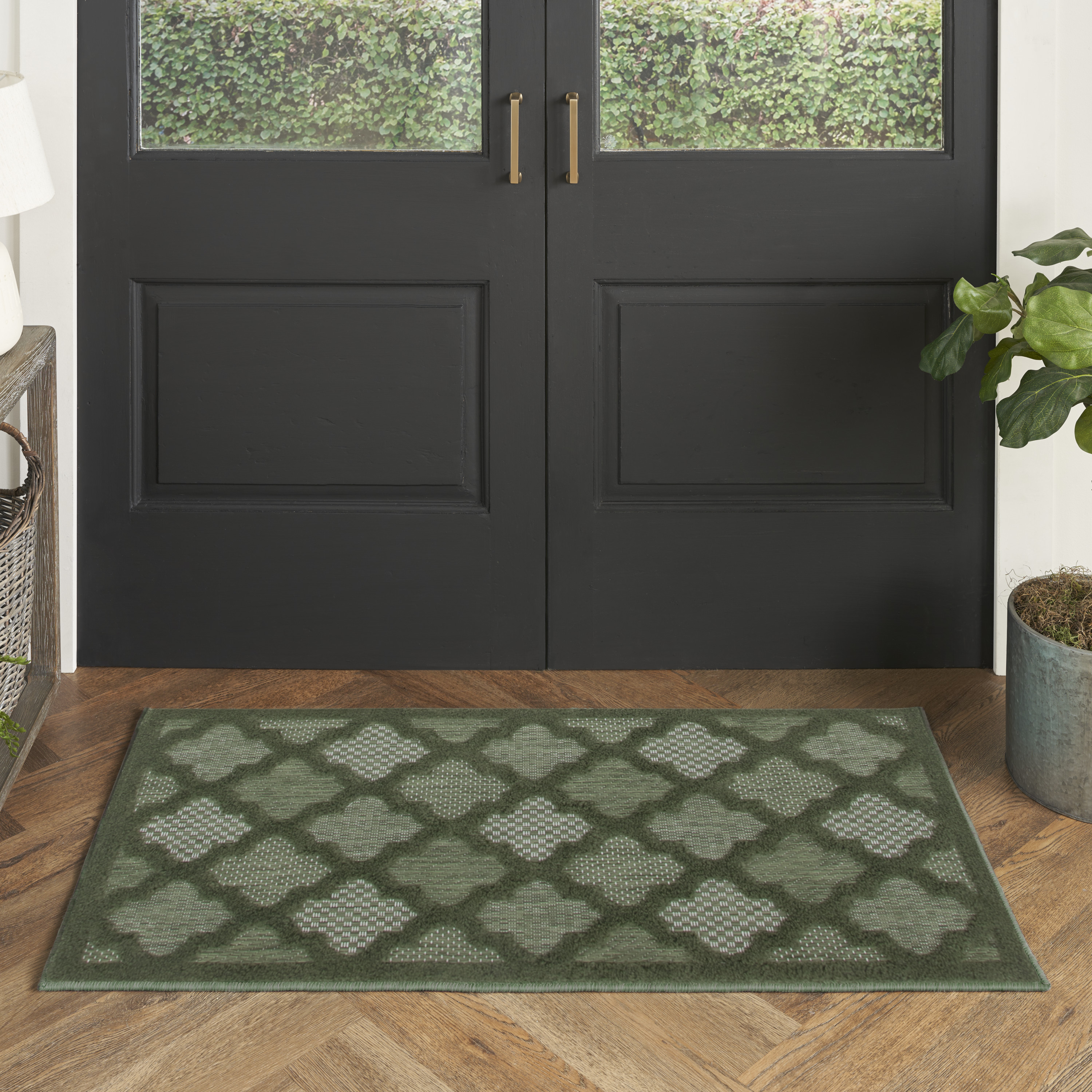 Nourison Easy Care 2' x 4' Green Modern Rug