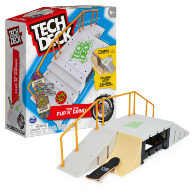 Tech Deck, Flip N’ Grind X-Connect Park Creator, Customizable and Buildable Ramp Set with Exclusive Fingerboard, Kids Toy for Boys and Girls Ages 6 and up
