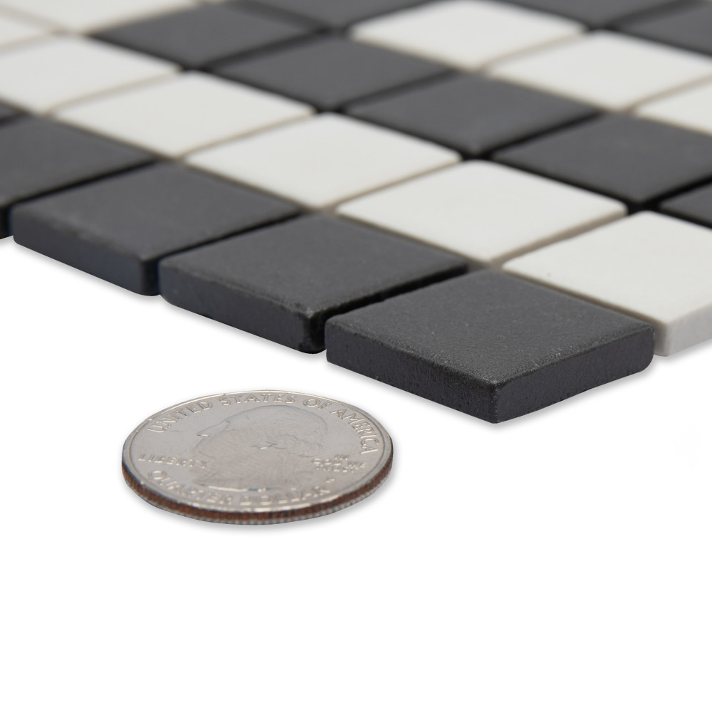 Sample – Gotham 1″ Greek Key Border Unglazed Black and White Porcelain Mosaic Tile