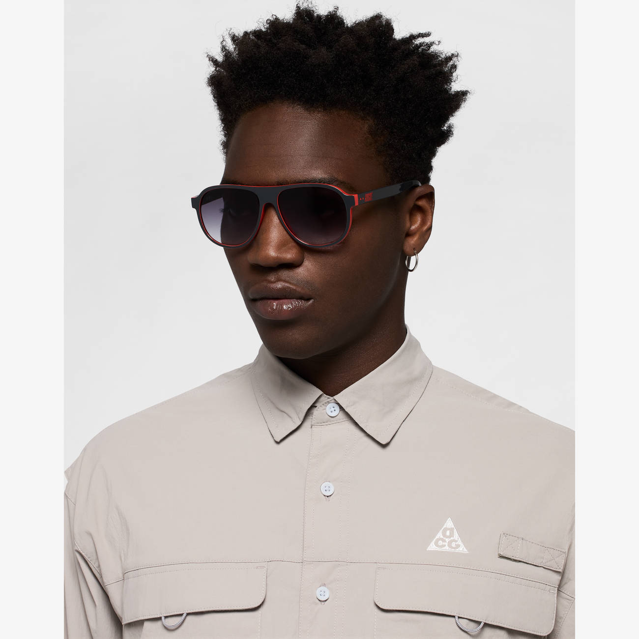 Nike Vintage Icon Lifestyle Image 2