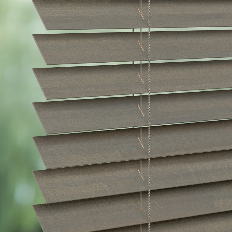 Robust 8341 Wood Venetians