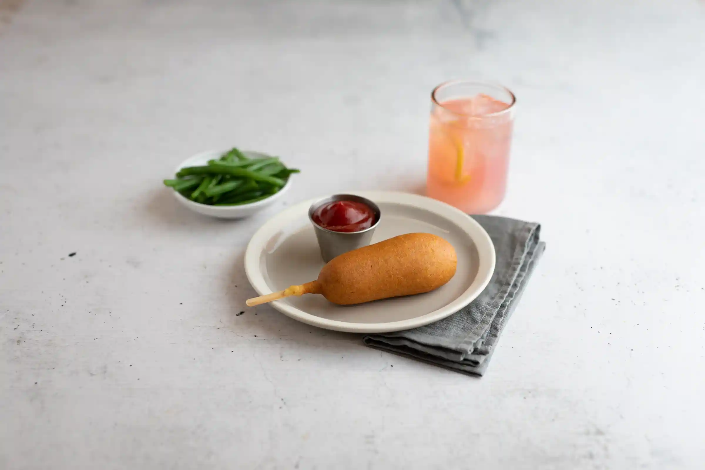 State Fair® Whole Grain Turkey Corn Dogs, 4 oz._image_1