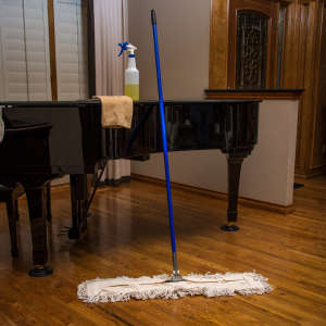 Carlisle, Flo-Pac, Clip-On Dust Mop Vinyl Coated Metal Handle, 60", Blue