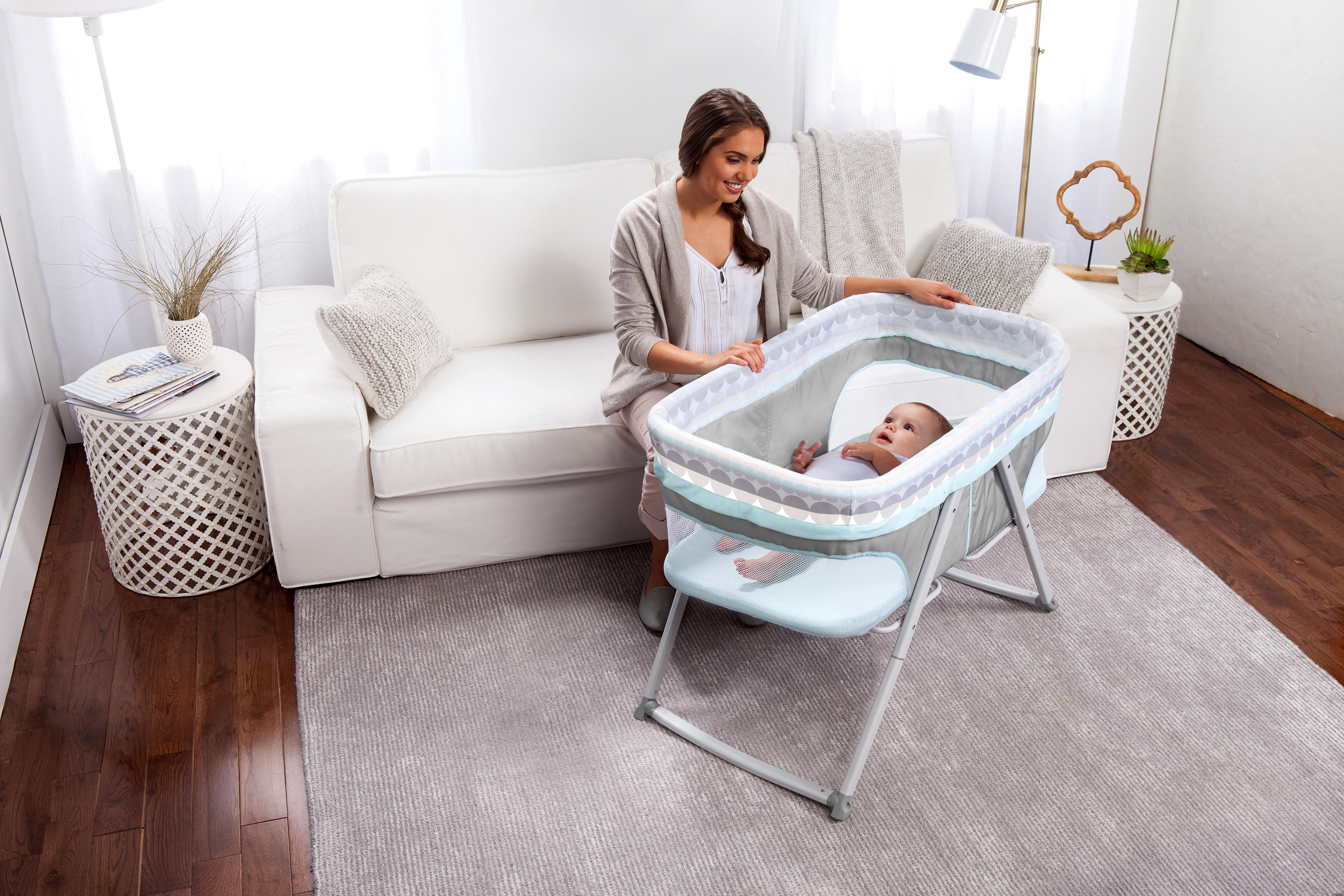 FoldAway Rocking Bassinet™ � Juniper™