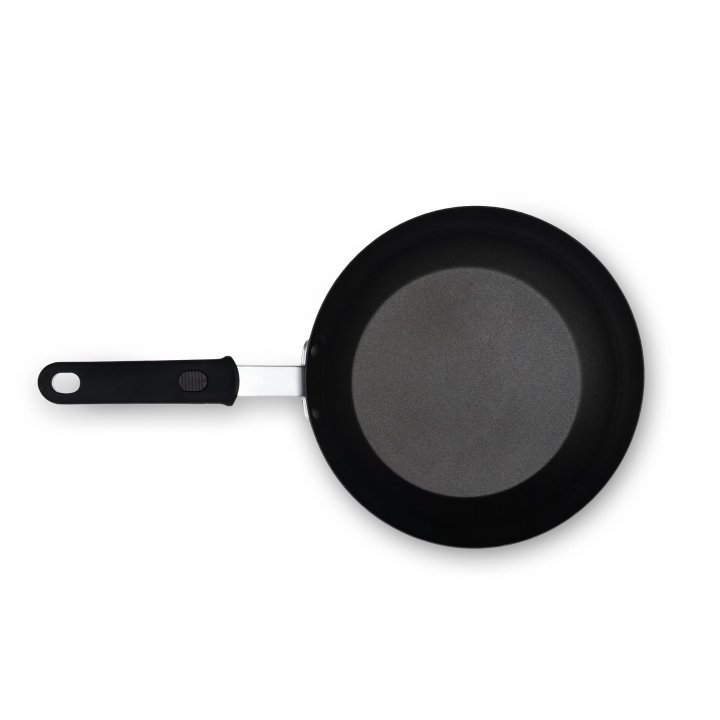11-inch carbon steel induction fry pan with SteelCoat x3™ nonstick coating and silicone handle