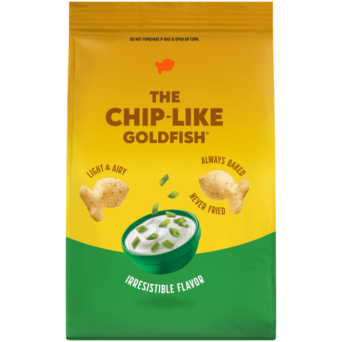 Goldfish® Sour Cream & Onion Baked Snacks, 4.8 oz, bag - Back Image