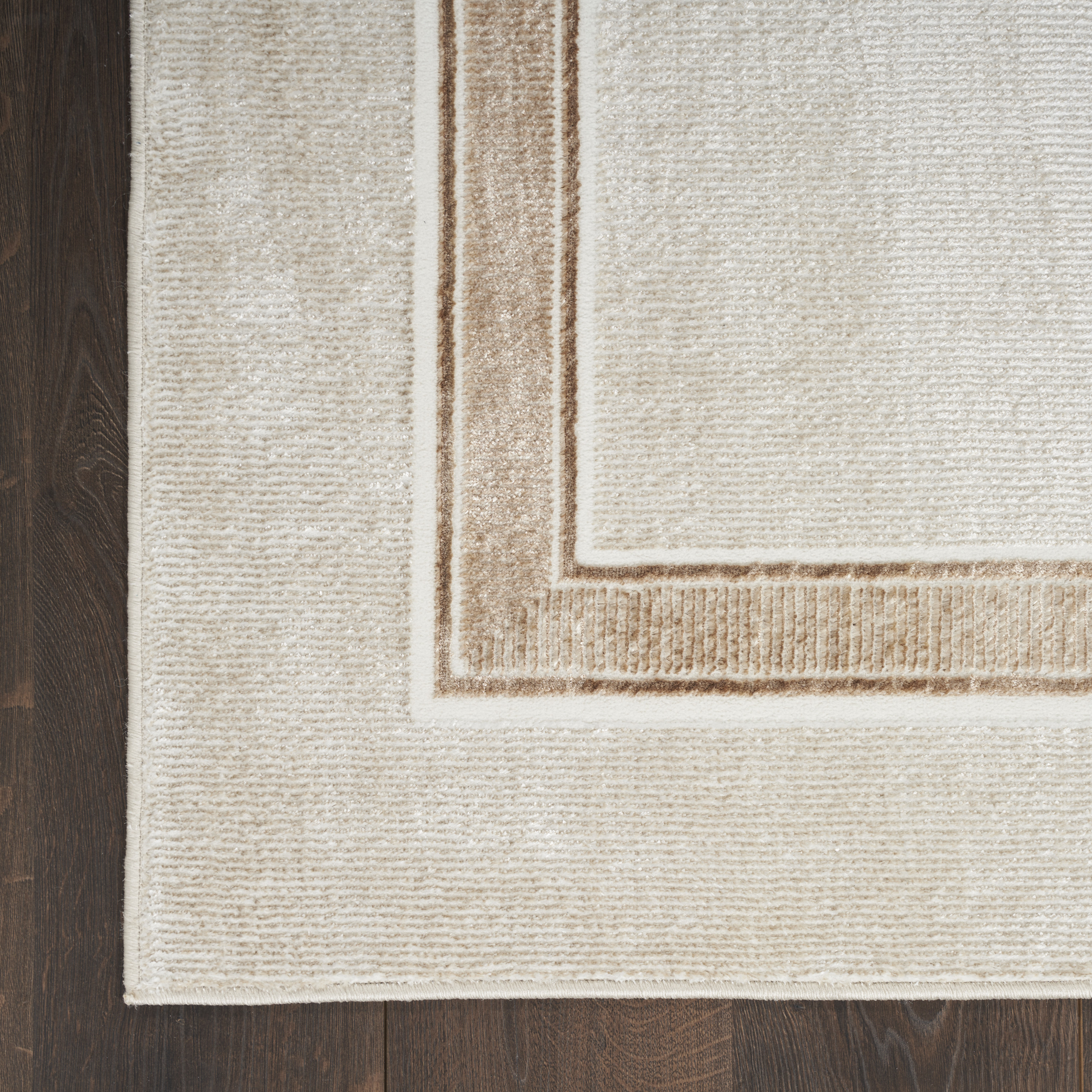 Nourison Glitz 3'11" x 5'11" Ivory Cream Contemporary Indoor Rug