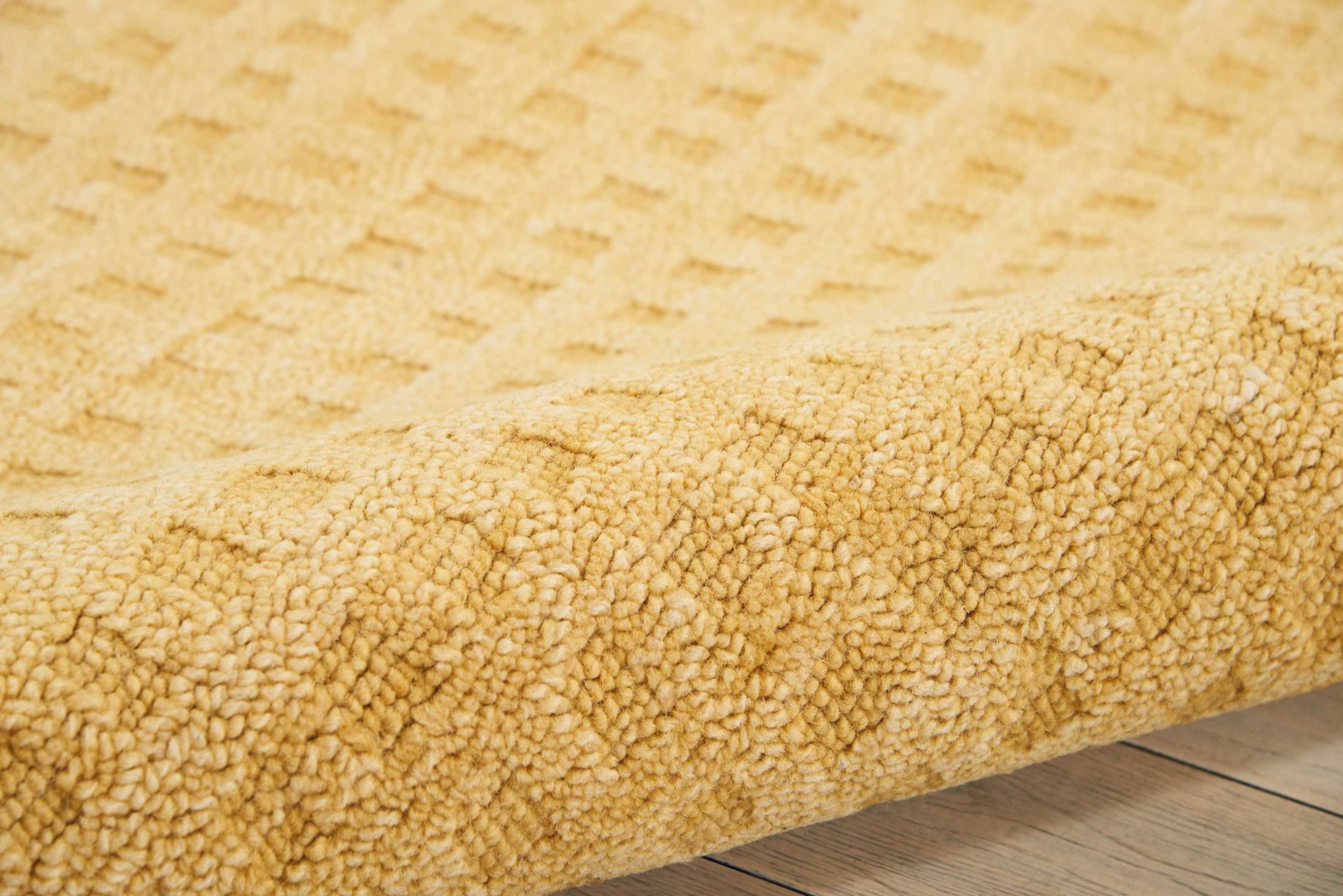 Nourison Marana 5' x 7'6" Gold Contemporary Indoor Rug
