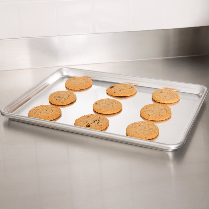 Half-size Wear-Ever® heavy-duty aluminum sheet pan with natural finish