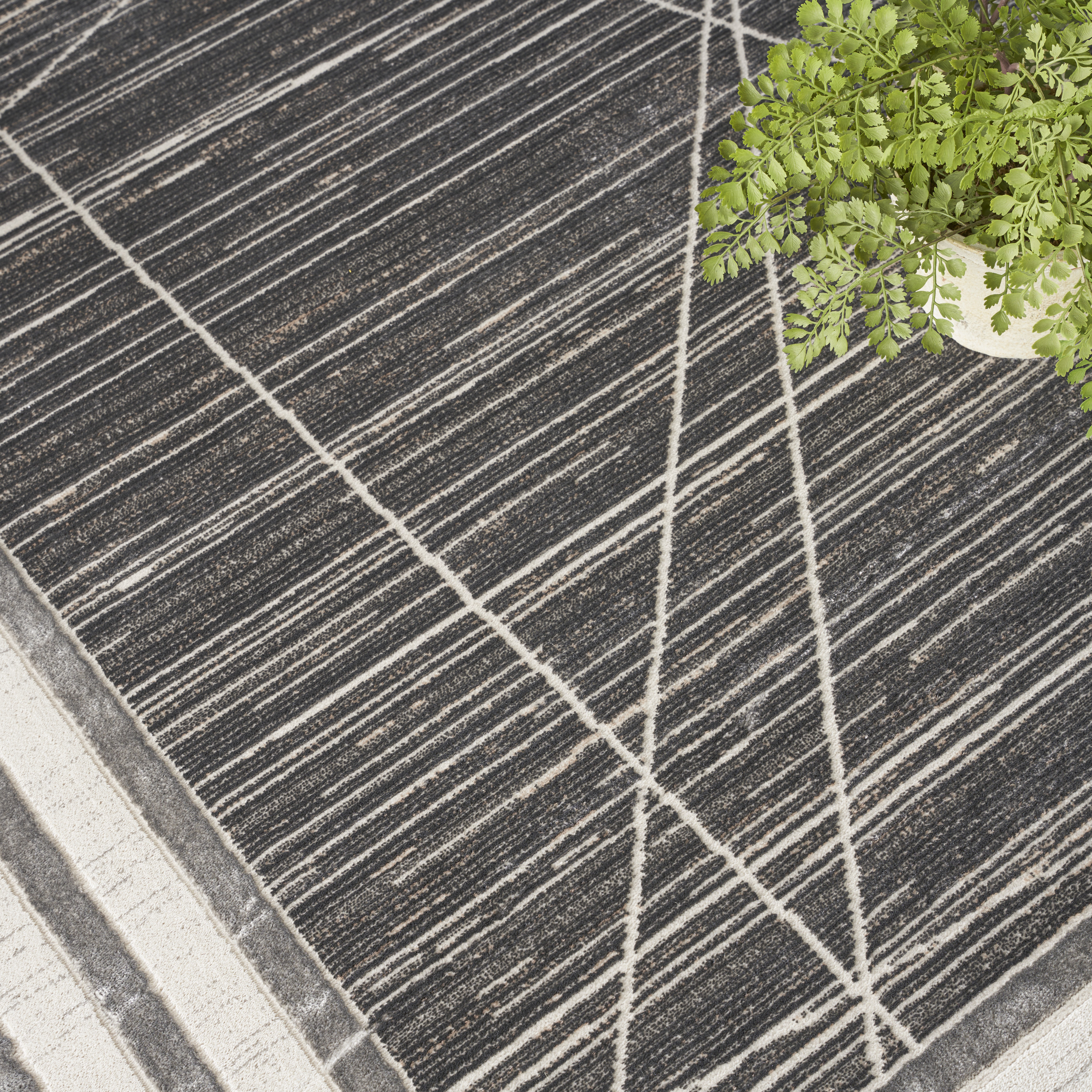 Nourison Desire 9' x 12' Charcoal Silver Modern Indoor Rug