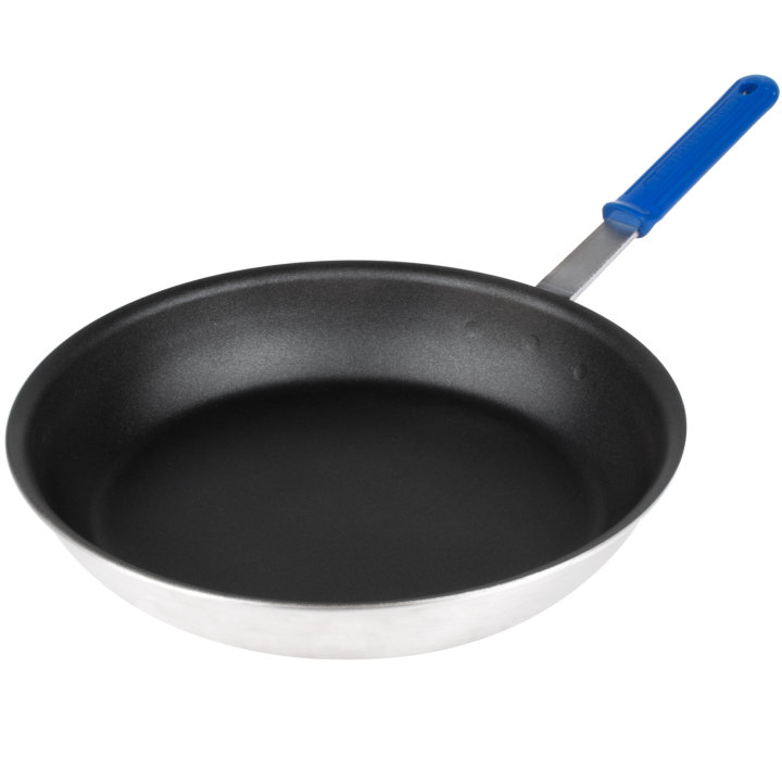 14-inch Wear-Ever® rivetless fry pan with CeramiGuard® II nonstick coating and Cool Handle® silicone handle