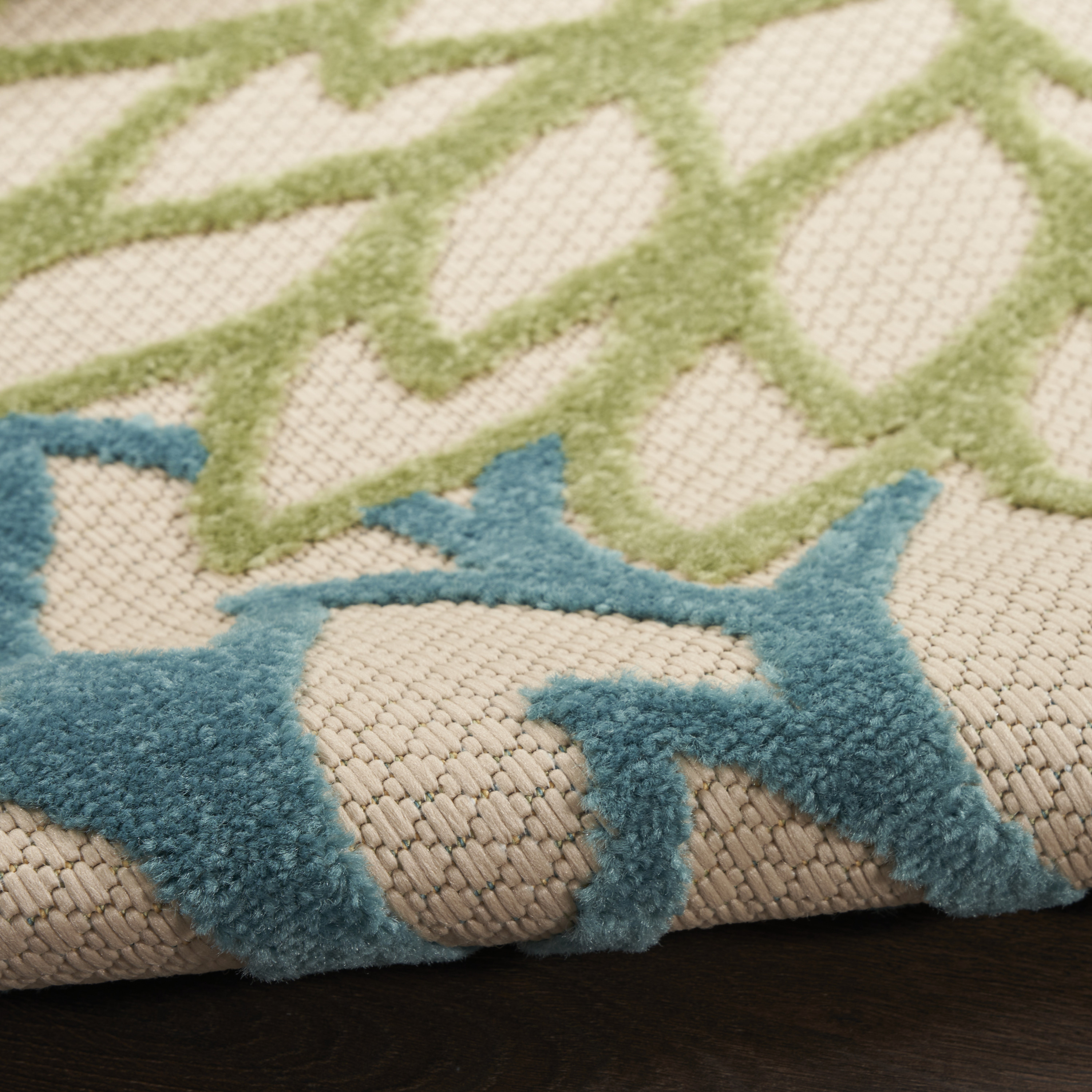 Nourison Aloha 2' x 6' Green Multicolor Tropical Rug