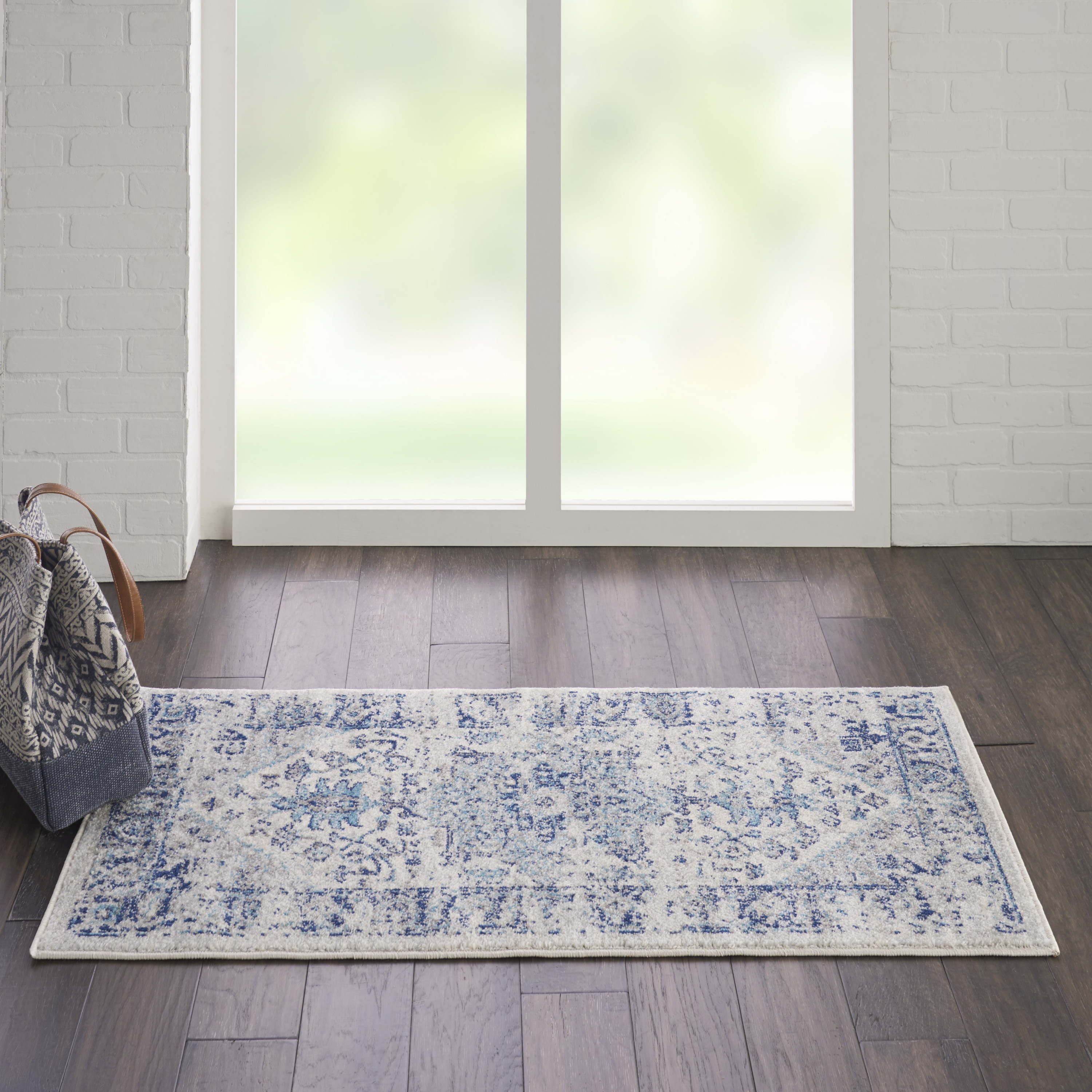 Nourison Tranquil 2' x 4' Ivory Light Blue Vintage Indoor Rug
