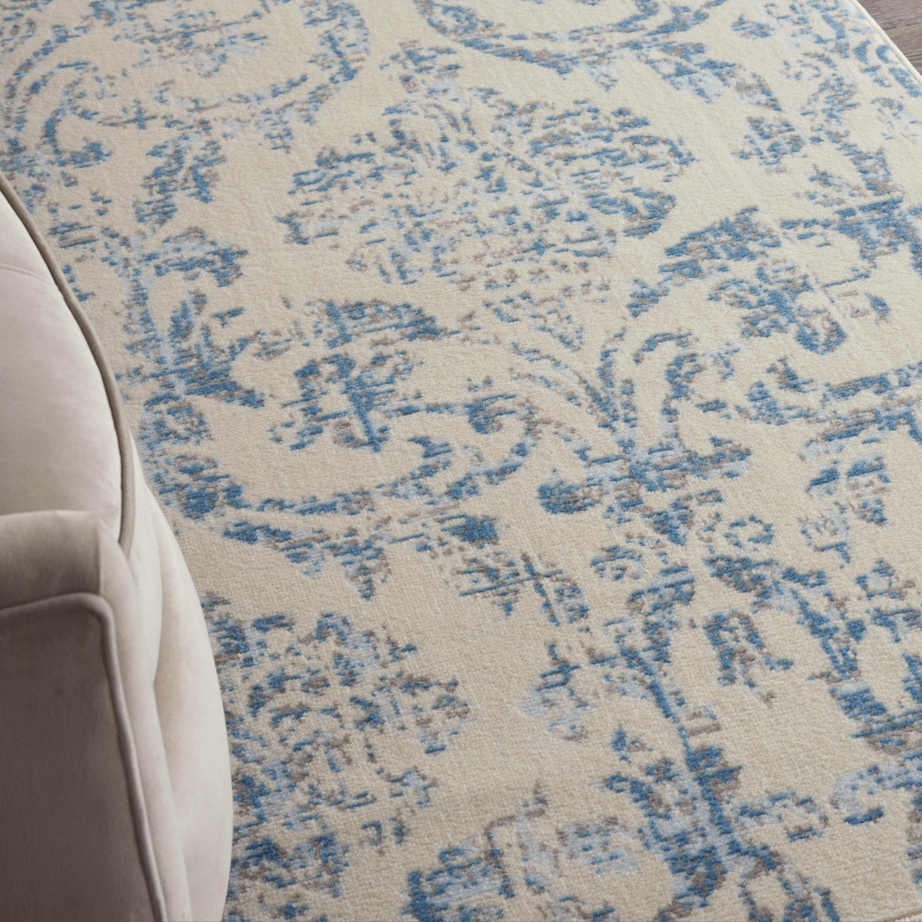 Nourison Jubilant 3' x 5' Ivory Blue Vintage Indoor Rug