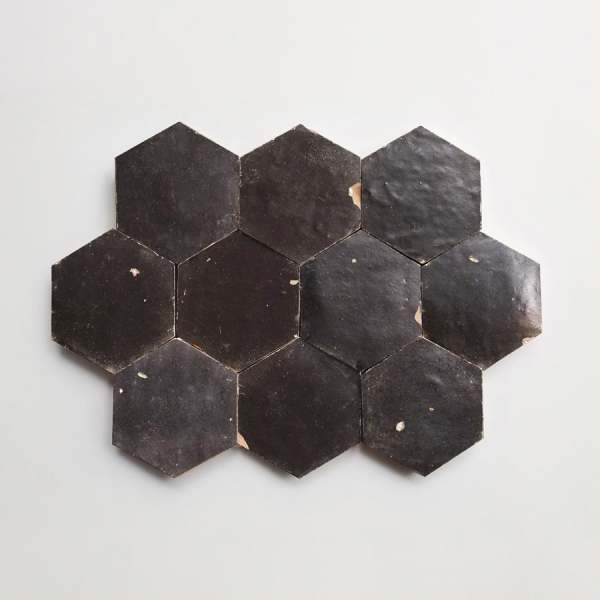 zellige | charred cedar (textured satin) | hex 