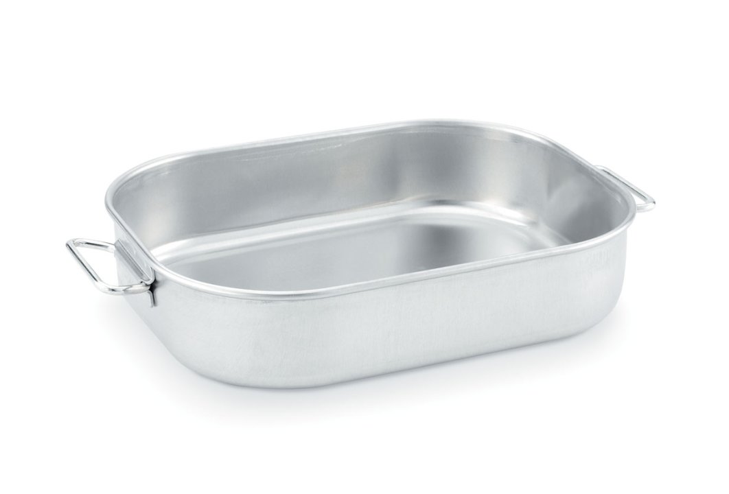 11 1/10-quart Wear-Ever® aluminum bake and roast pan in natural finish
