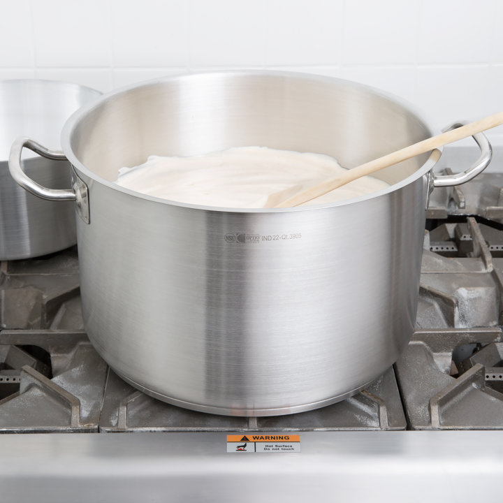 22-quart Optio™ sauce pot with low-domed cover