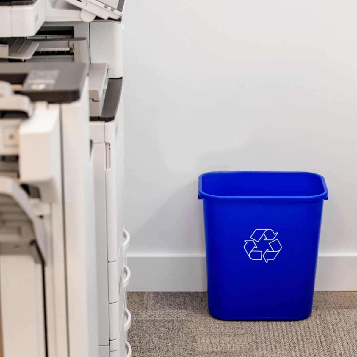 RECYCLING & WASTE BASKET – Body – 28 Q – Mobius Loop – Royal Blue Image 1