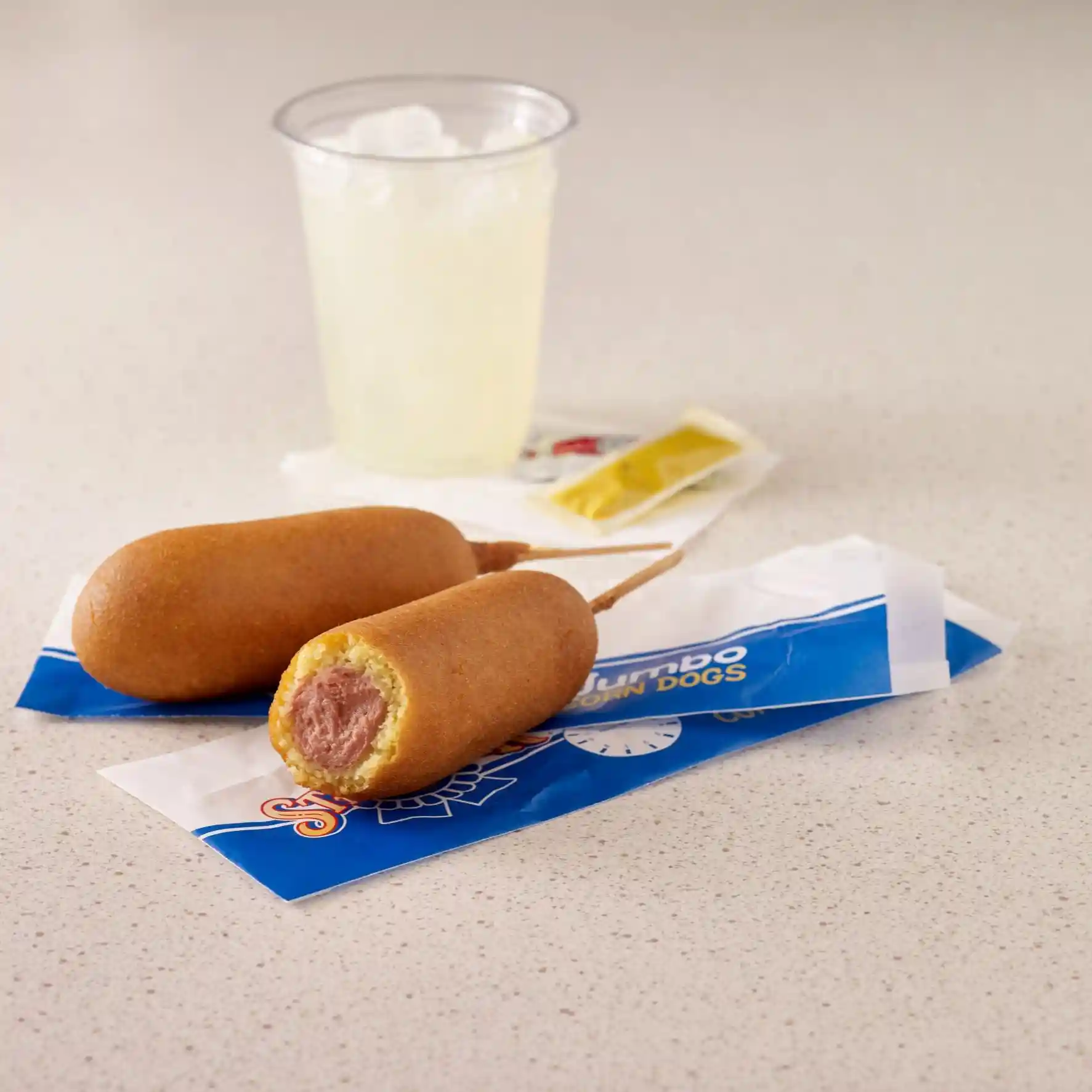 State Fair® Jumbo Corn Dogs with Bags https://images.salsify.com/image/upload/s--tDvrf3H---/q_25/c90c1500b9d39dc8ec5ee0b6988aec7d994a361c.webp